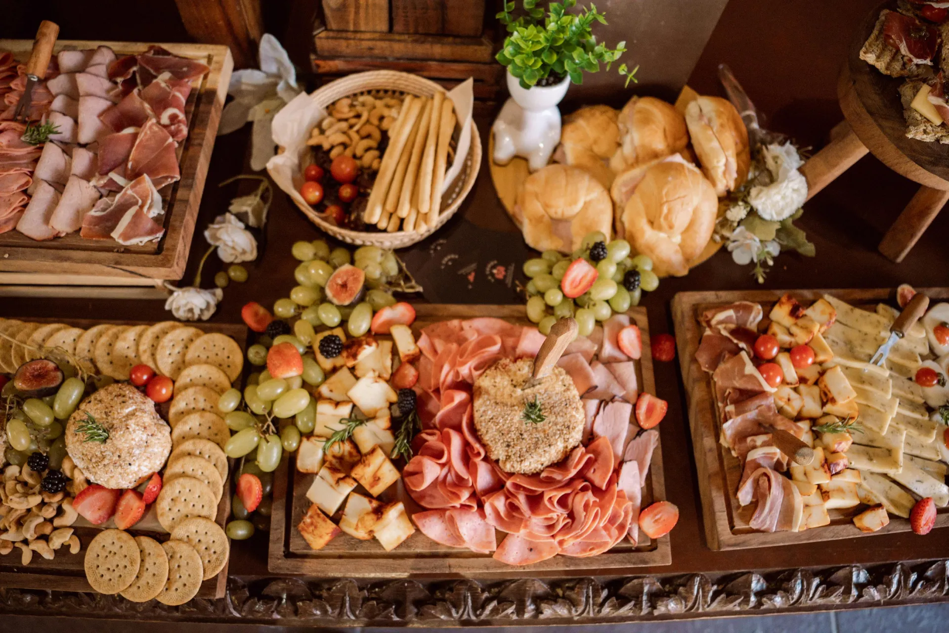 Over GoldenRaand Catering